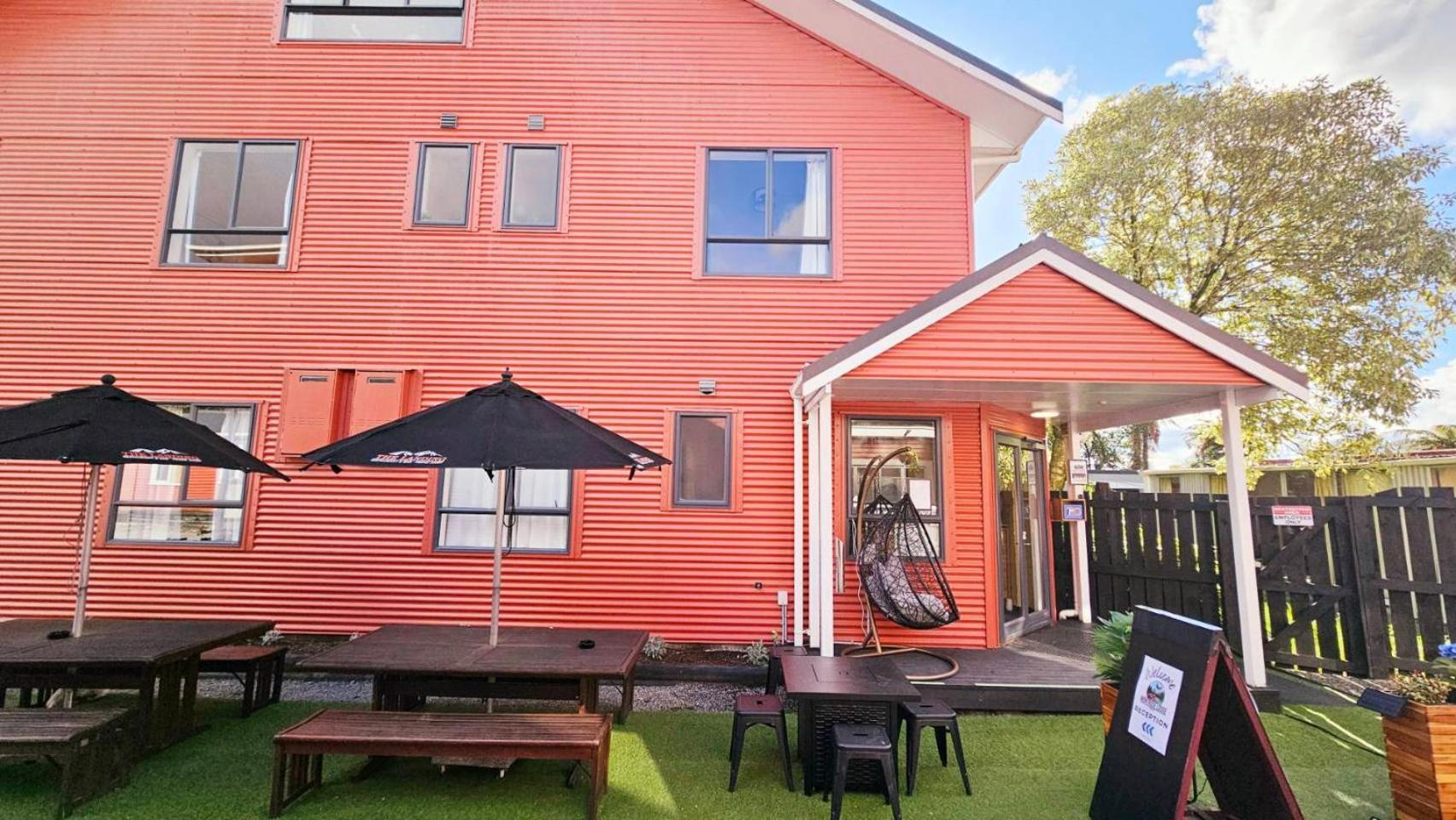 Franz Josef Montrose Hostel Lodge Exterior foto